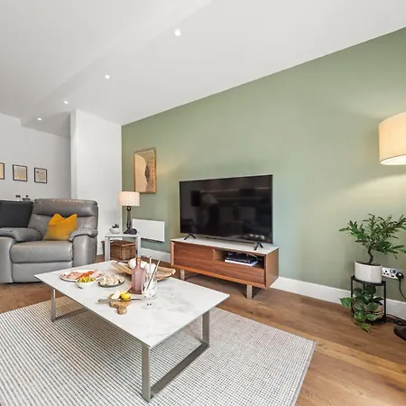 Springfield Fourteen * Harrogate