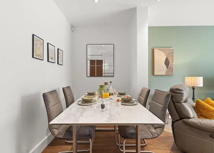 Springfield Fourteen Апартаменты Харрогейт