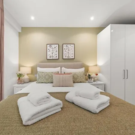 Springfield Fourteen Lejlighed